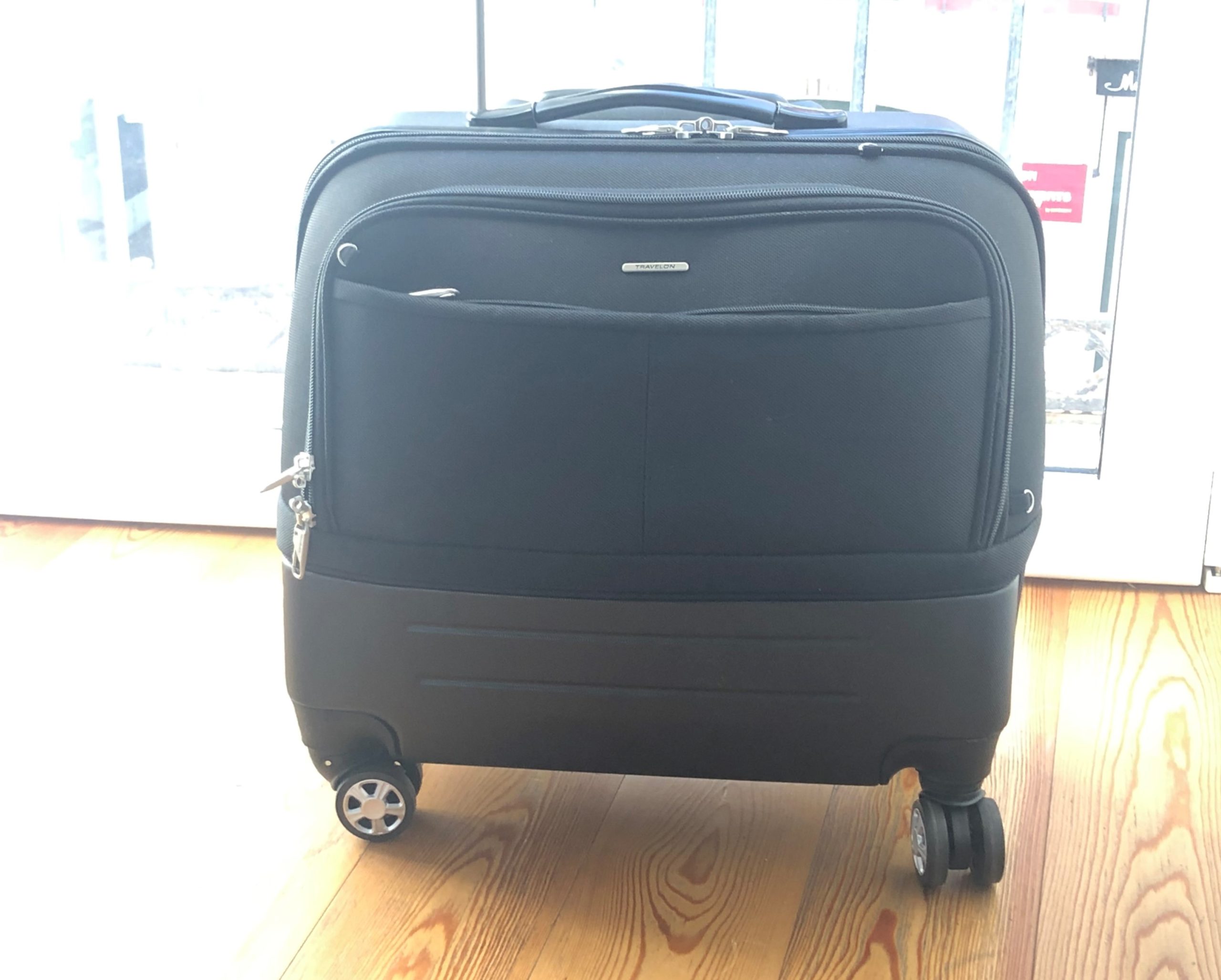 Review of Travelon Anti-Theft Revolution Underseat Carry-On Spinner ...